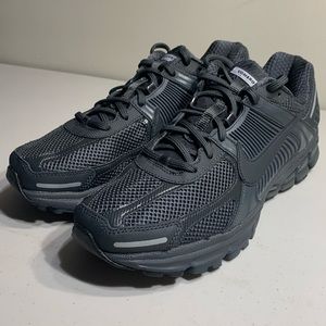 Nike Vomero 5 Anthracite Bowerman series size 10